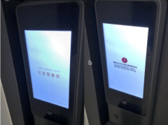 <b>消费者正在选购智能门锁时要留意哪些问题？中</b>